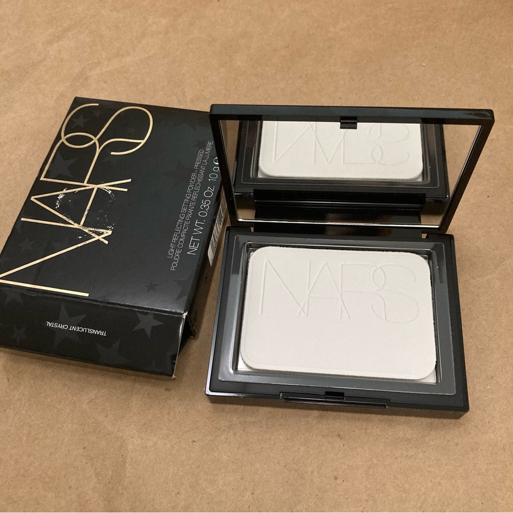 Nars setting powder - Picture 3 of 4
